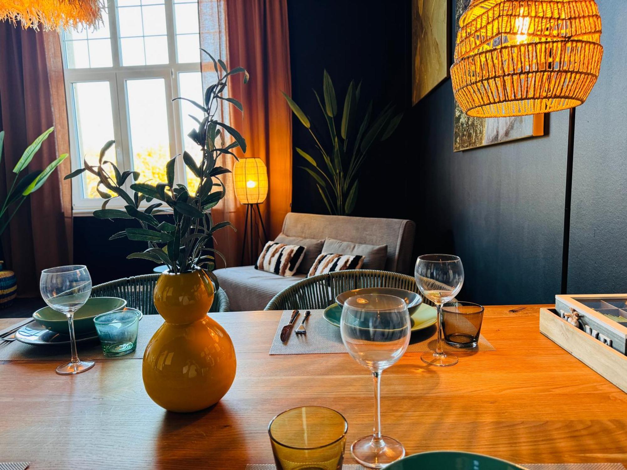 Klassen Stay - Designer Altbau Apartment Mit 2 Zimmer - Naehe Zentrum Und Rhein コブレンツ エクステリア 写真