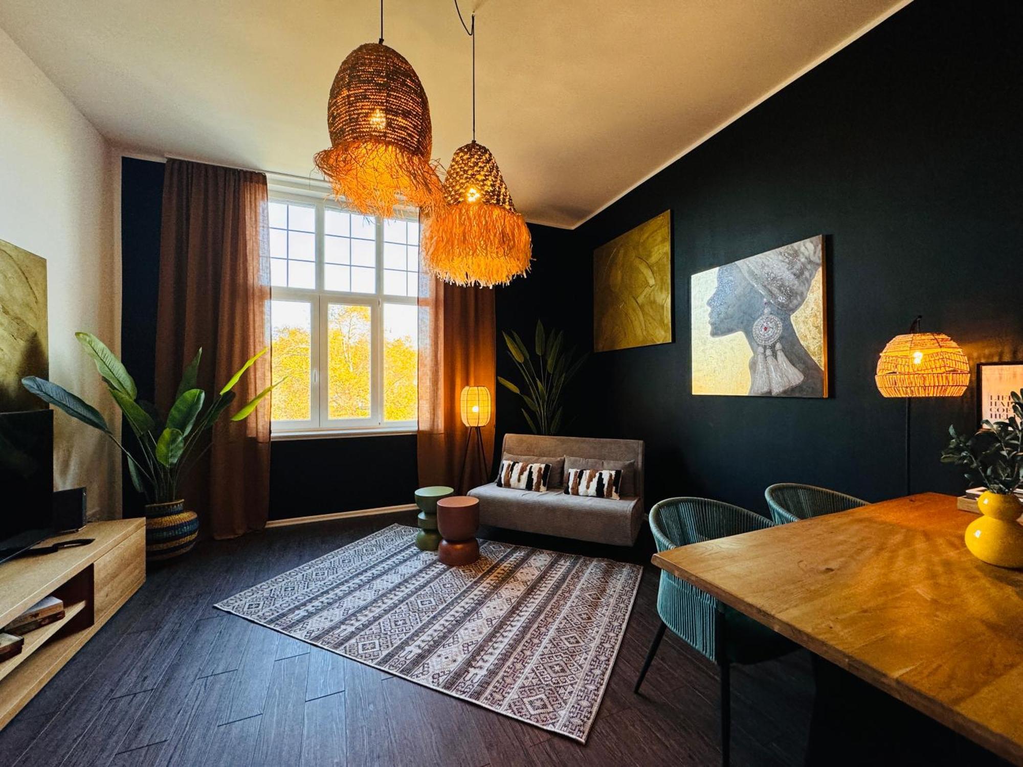 Klassen Stay - Designer Altbau Apartment Mit 2 Zimmer - Naehe Zentrum Und Rhein コブレンツ エクステリア 写真